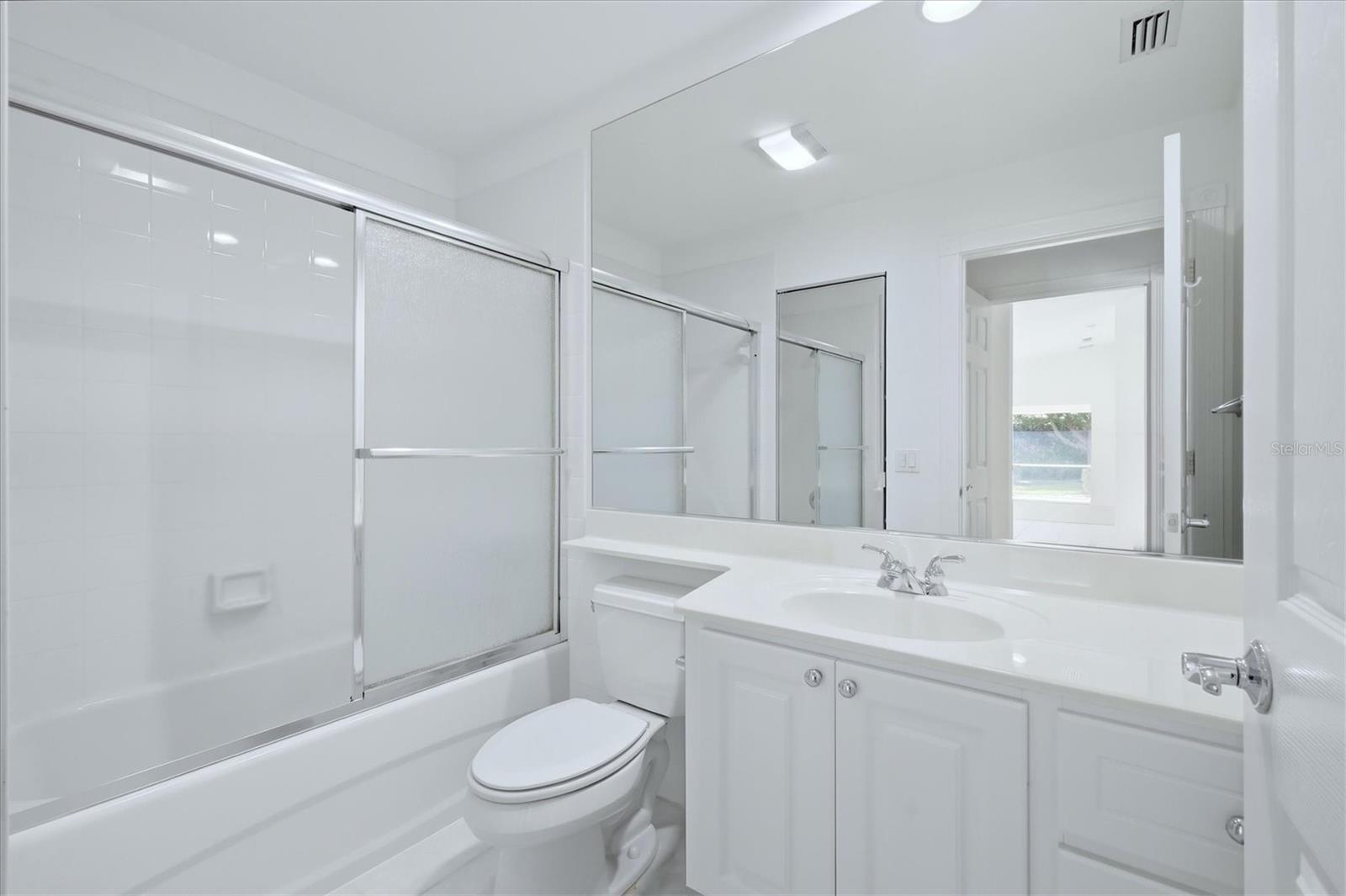 VILLAGEWALK - Residential