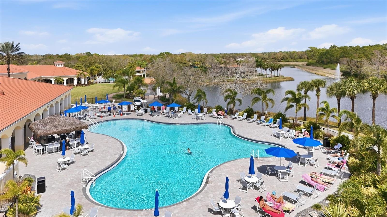 VILLAGEWALK - Residential