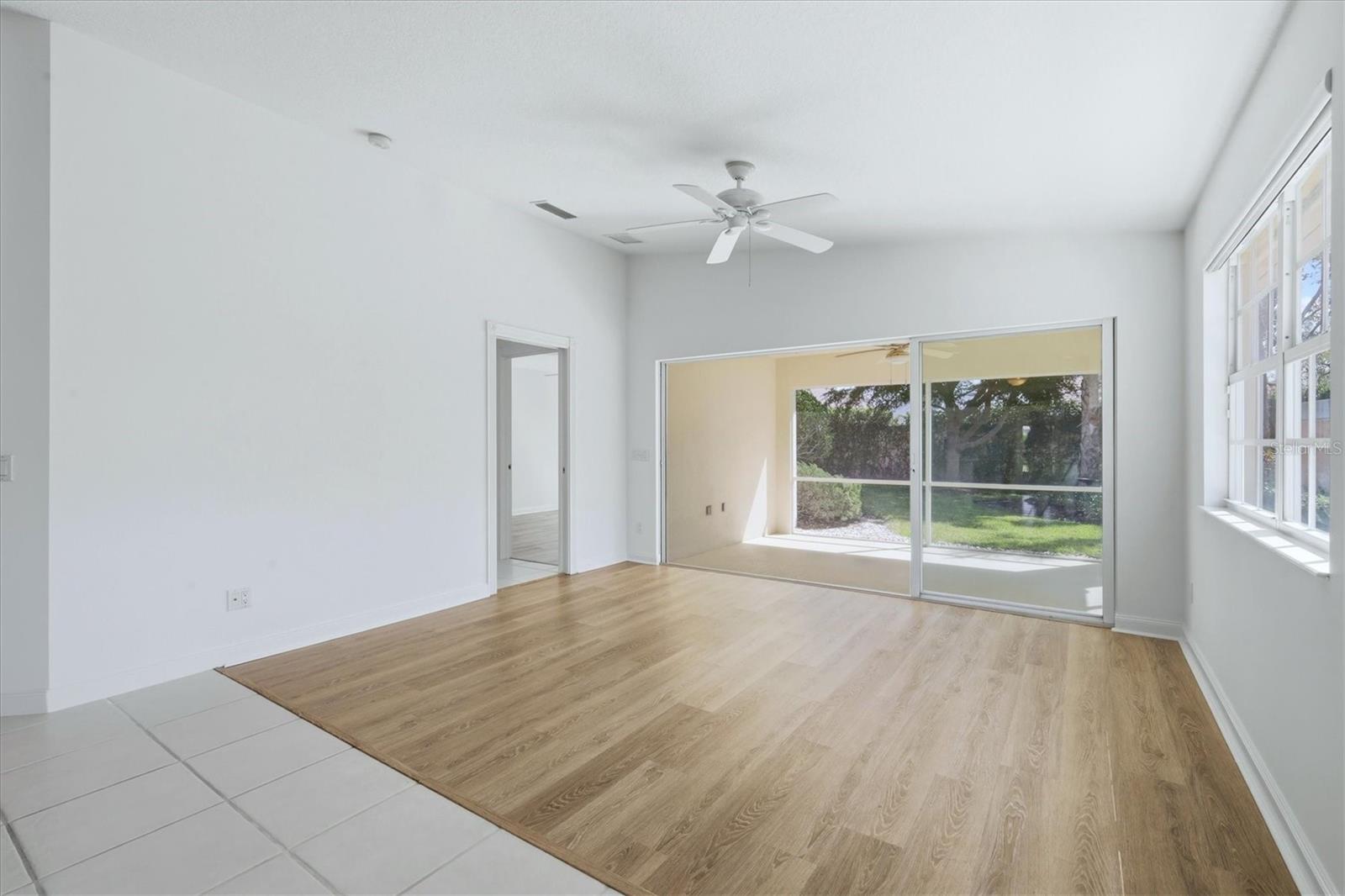 VILLAGEWALK - Residential