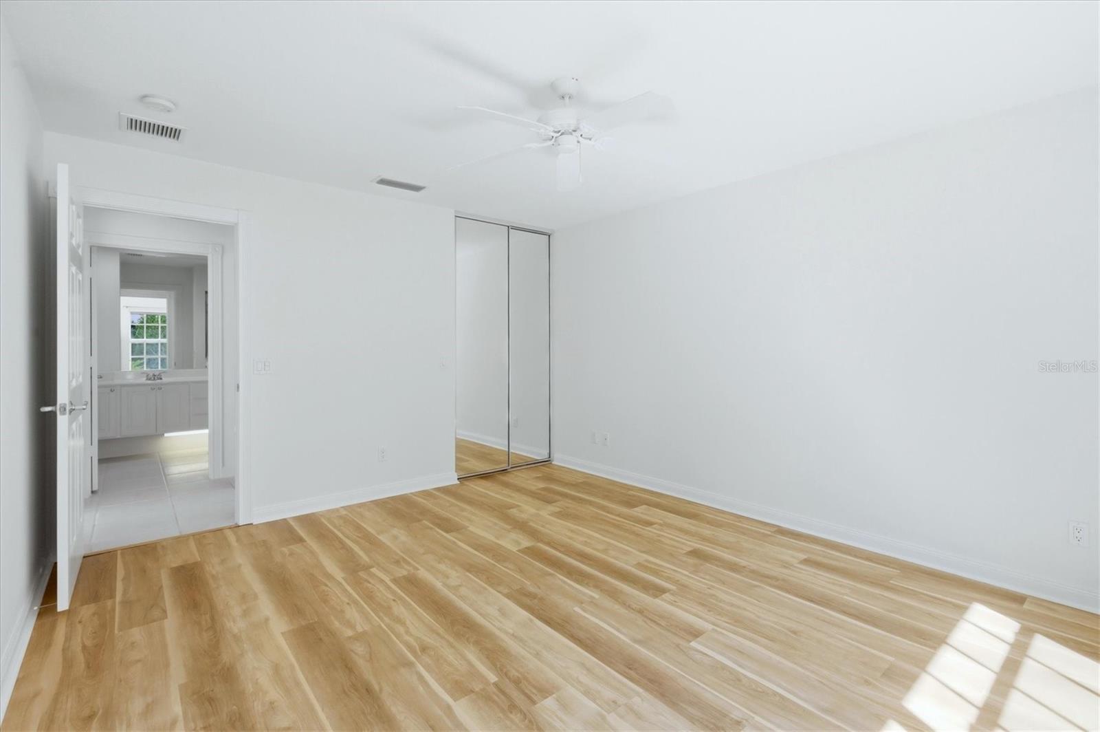 VILLAGEWALK - Residential