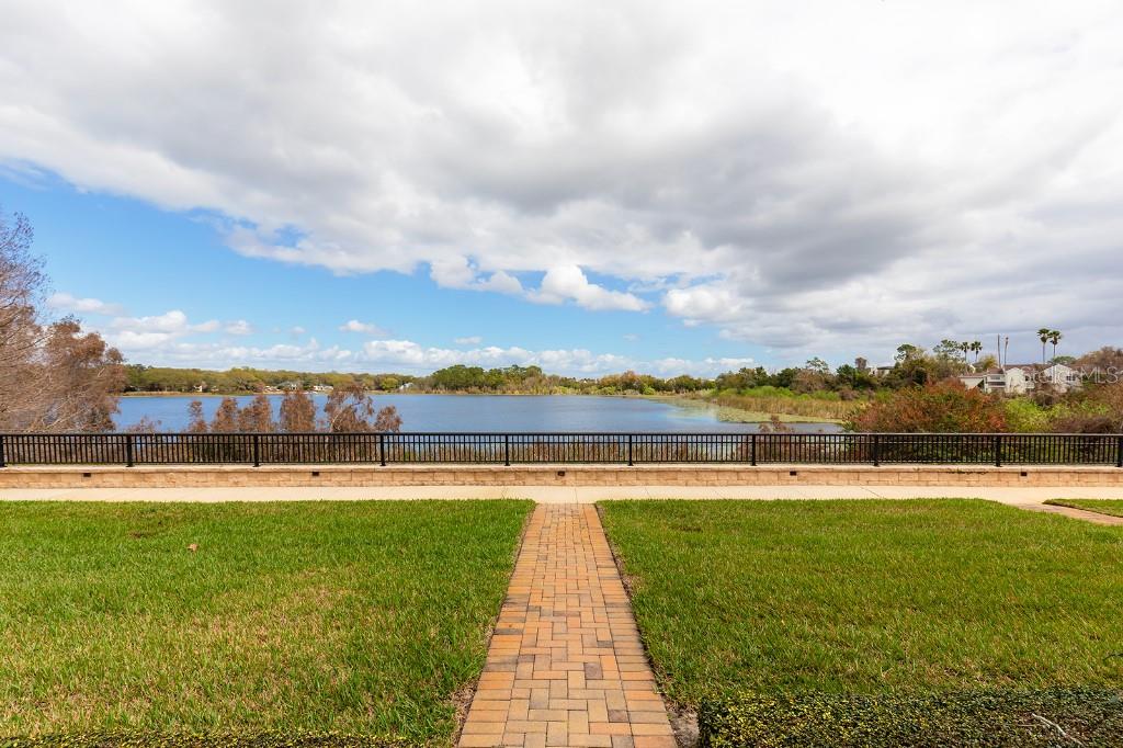 1106 CHARMING STREET