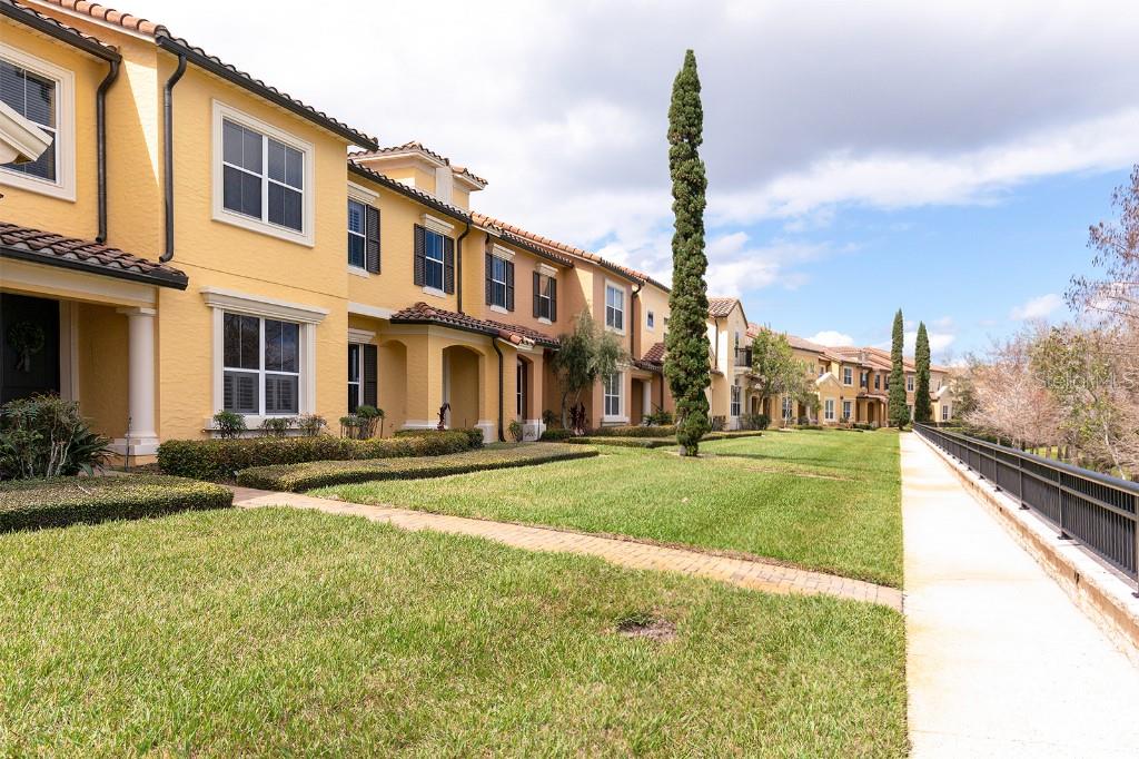 1106 CHARMING STREET