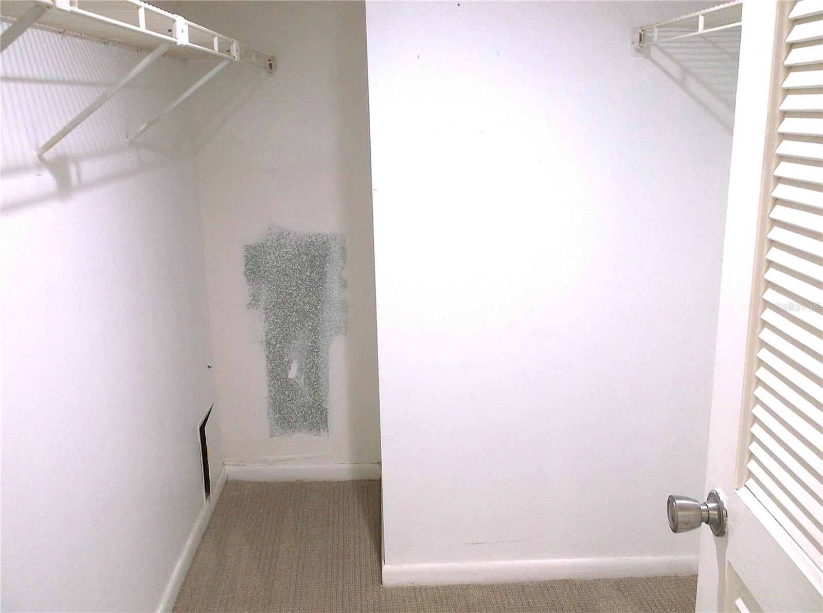 HARBOR GREENS AT YACHT CLUB ESTATES - Residential