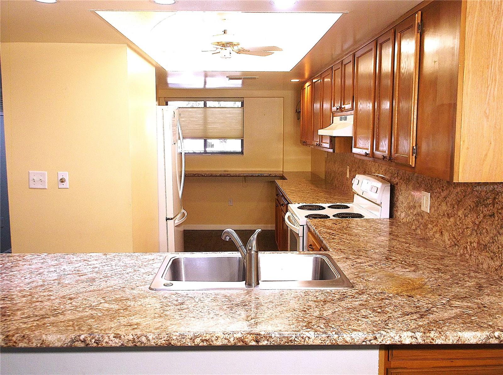 HARBOR GREENS AT YACHT CLUB ESTATES - Residential