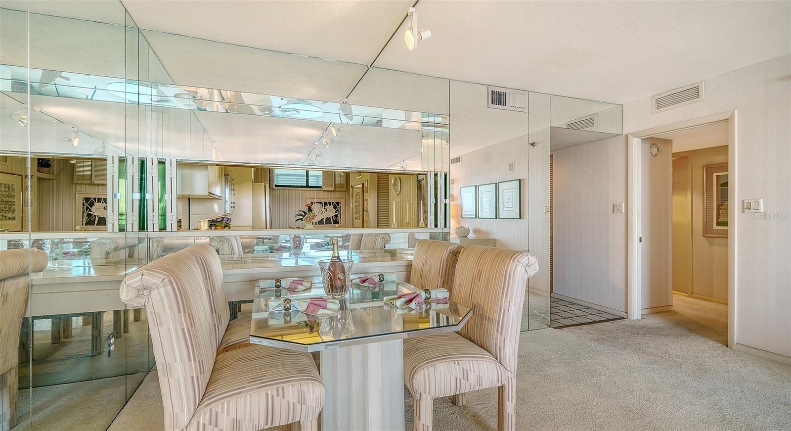 CONDO ON THE BAY TOWER II - Residential