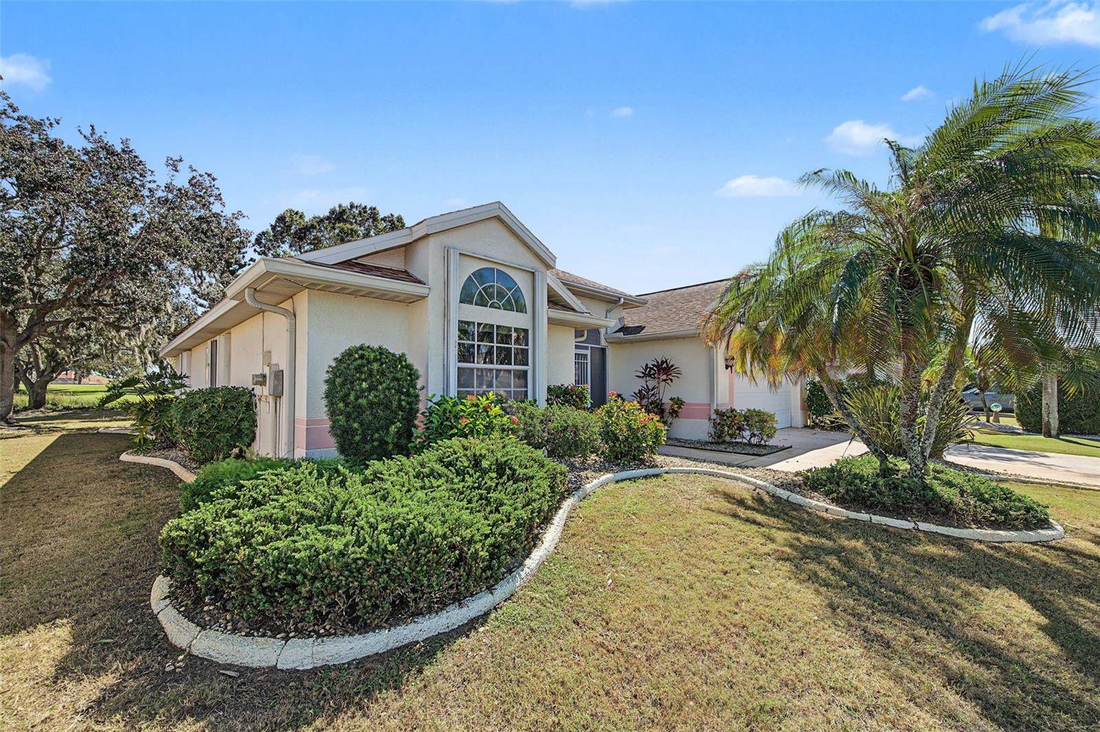 2113 STERLING GLEN COURT