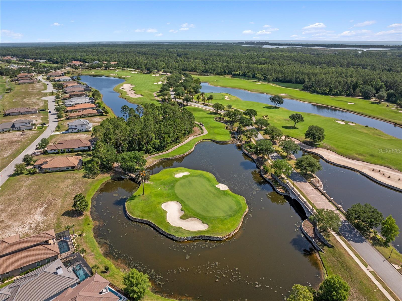 CONSERVATORY/HAMMOCK BEACH - Land