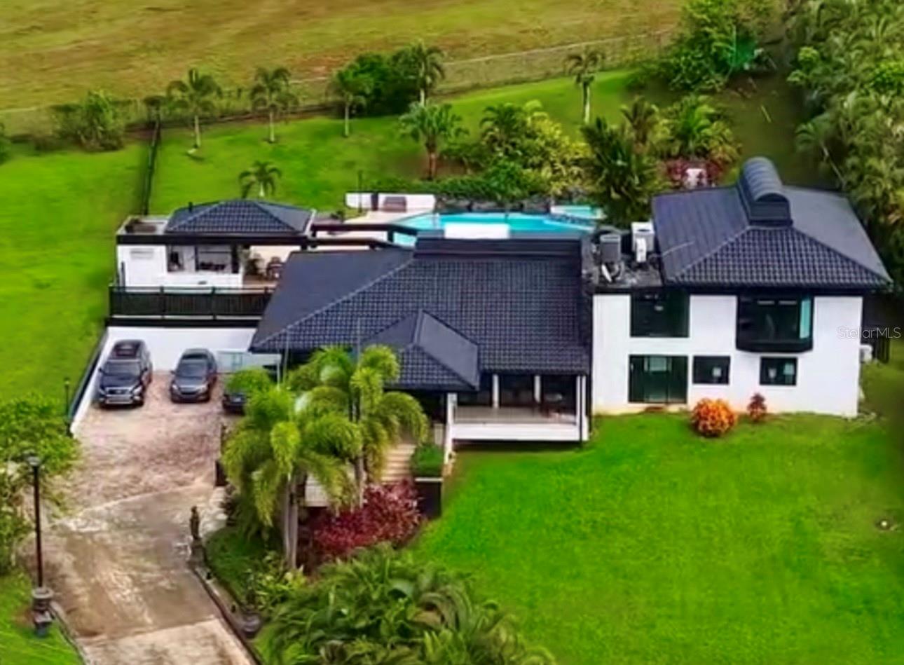 URB LOMAS DEL SOL GUAYNABO - Residential