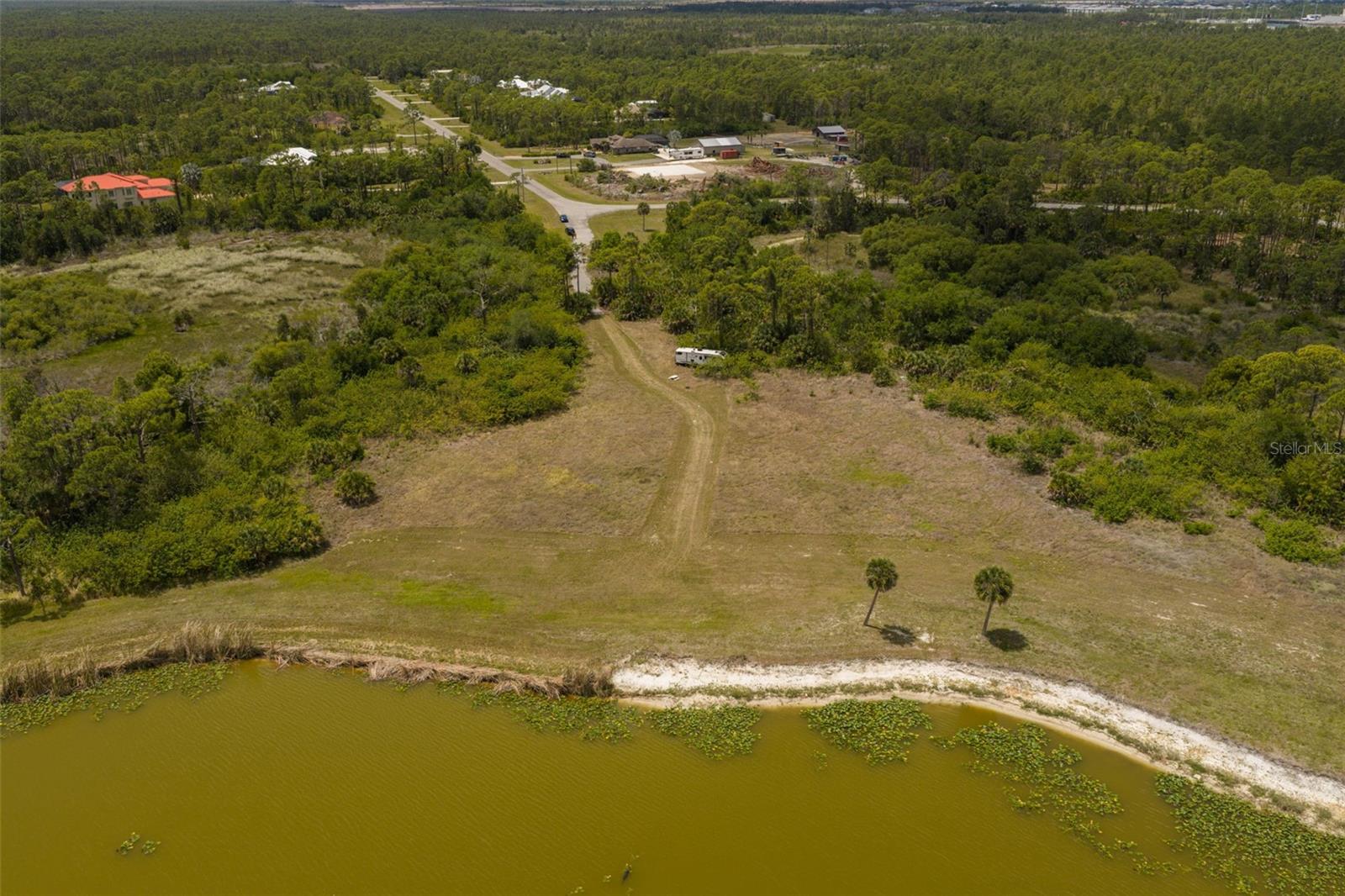LAKE GERALDINE - Land