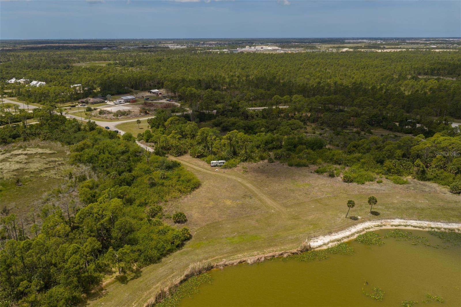 LAKE GERALDINE - Land