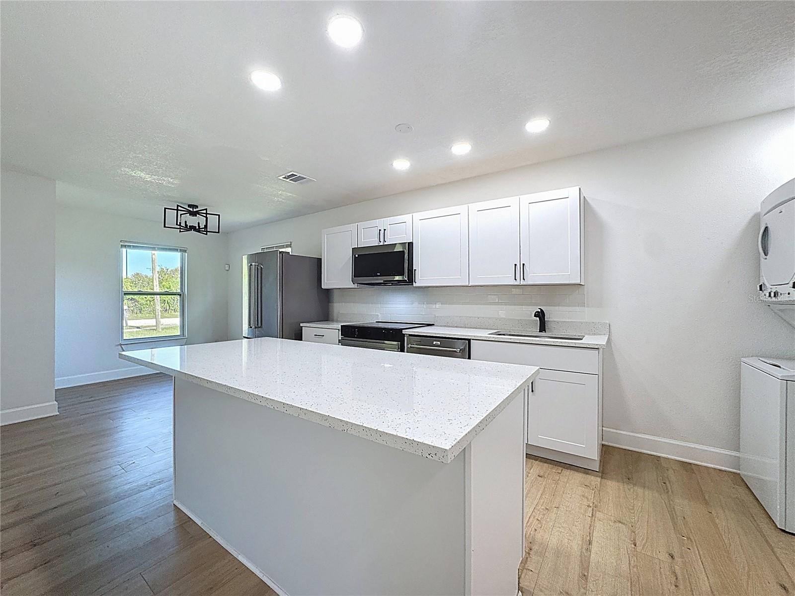 RICHFIELD - Residential Lease