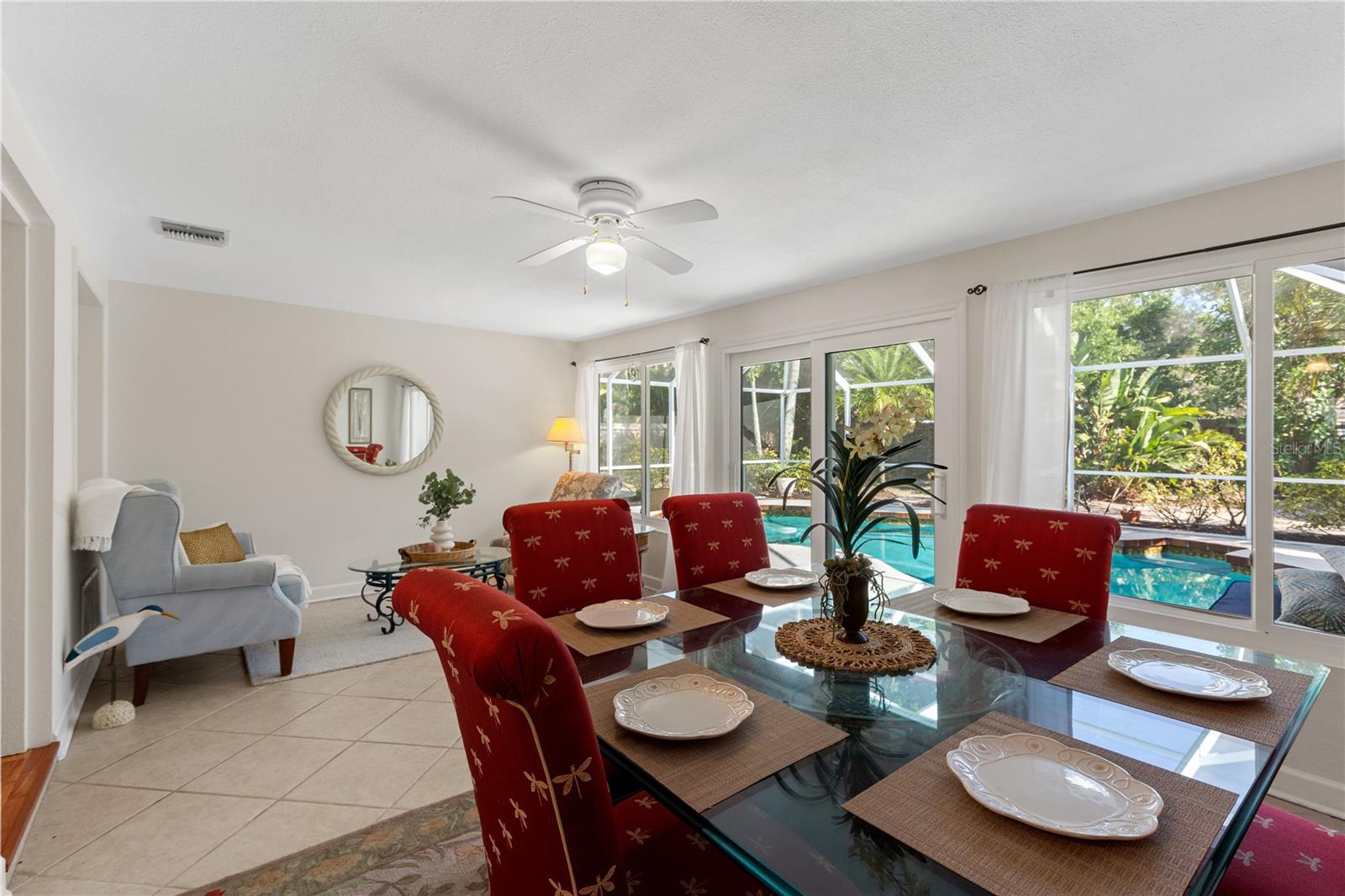 HOLIDAY HARBOR - Residential