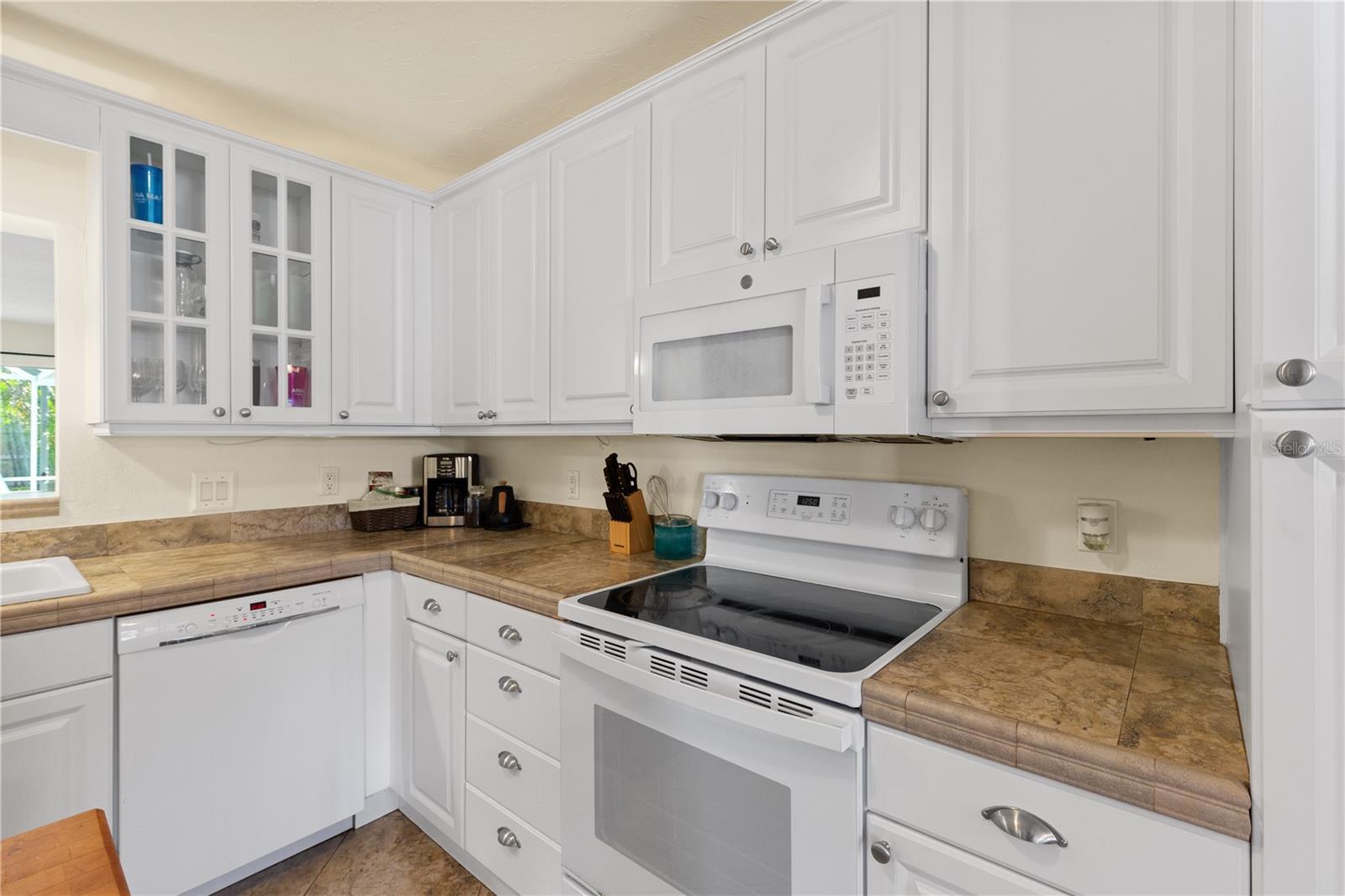 HOLIDAY HARBOR - Residential