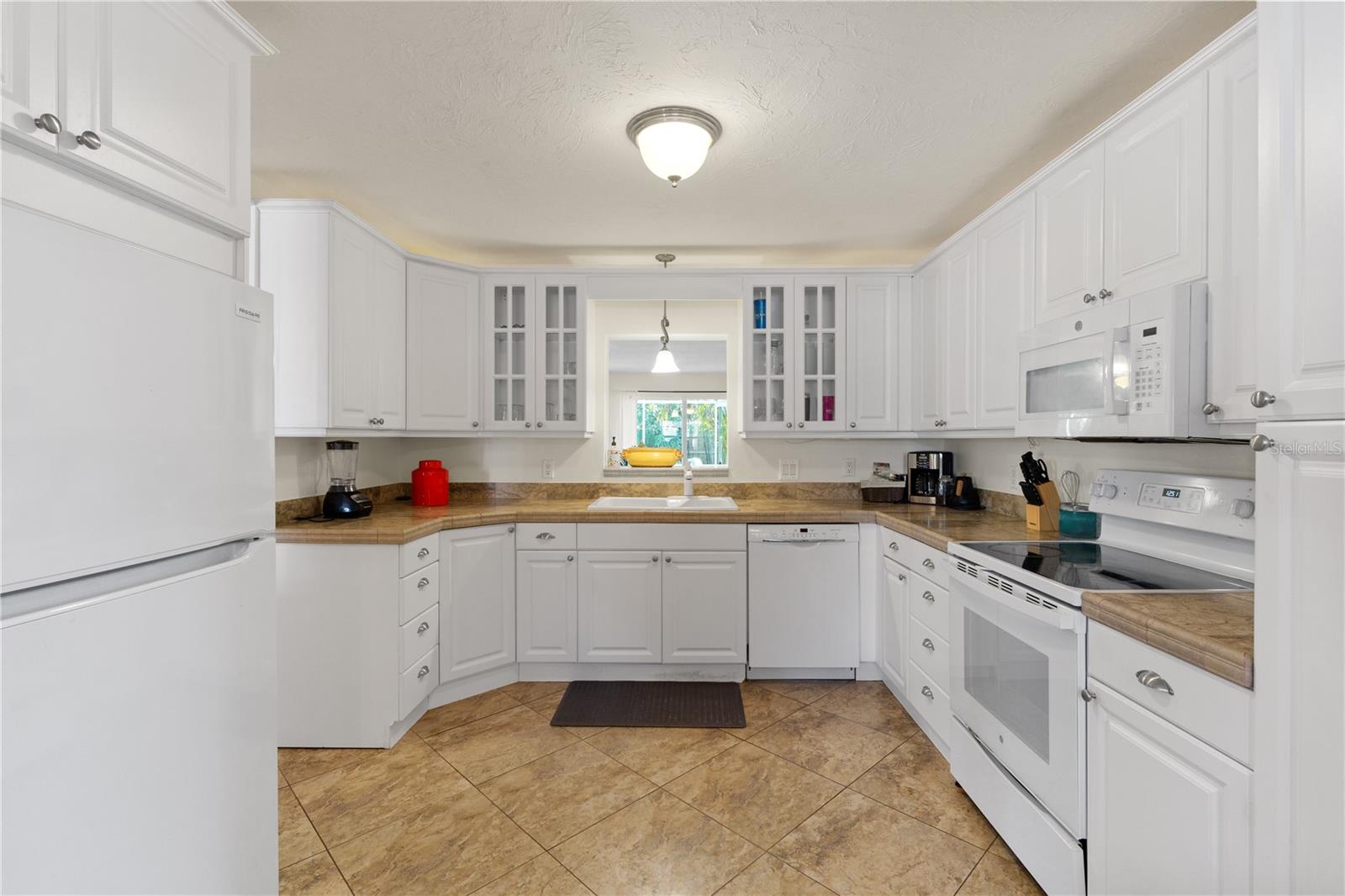 HOLIDAY HARBOR - Residential