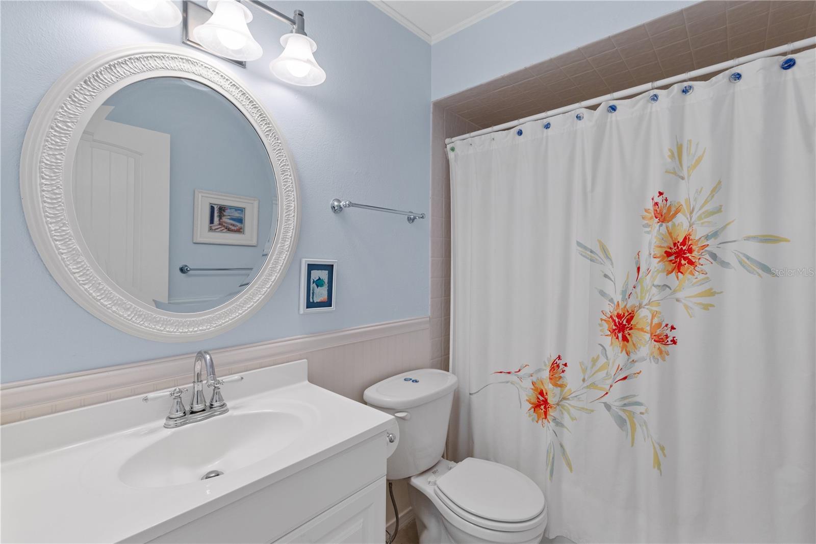 HOLIDAY HARBOR - Residential