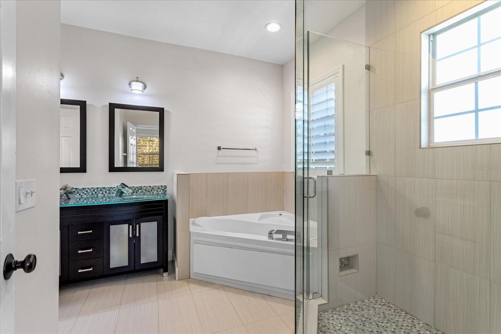 REYNOLDS SUB - Residential