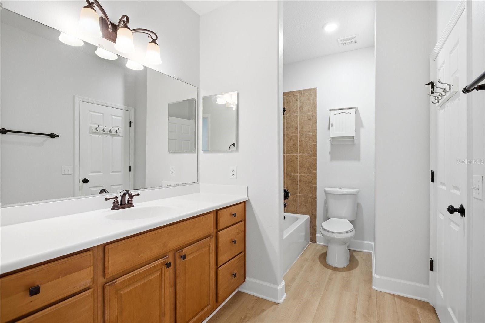 REYNOLDS SUB - Residential