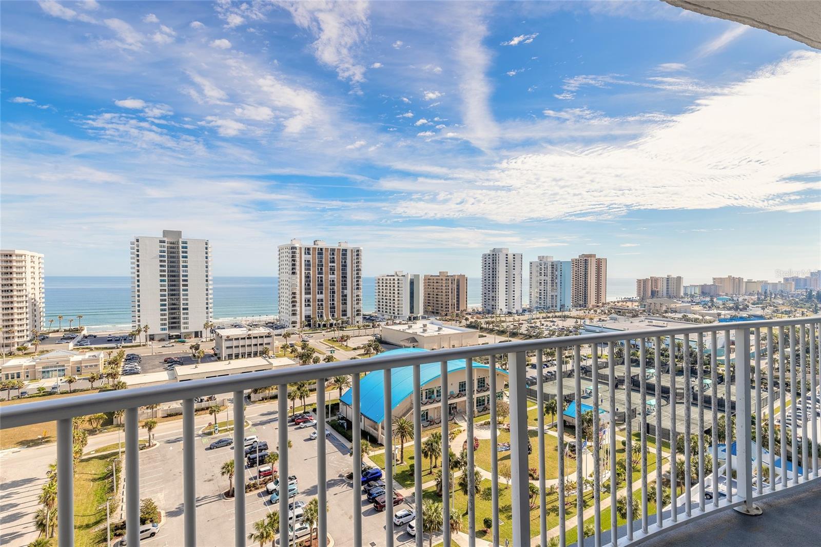 2 OCEANS WEST BOULEVARD 1409