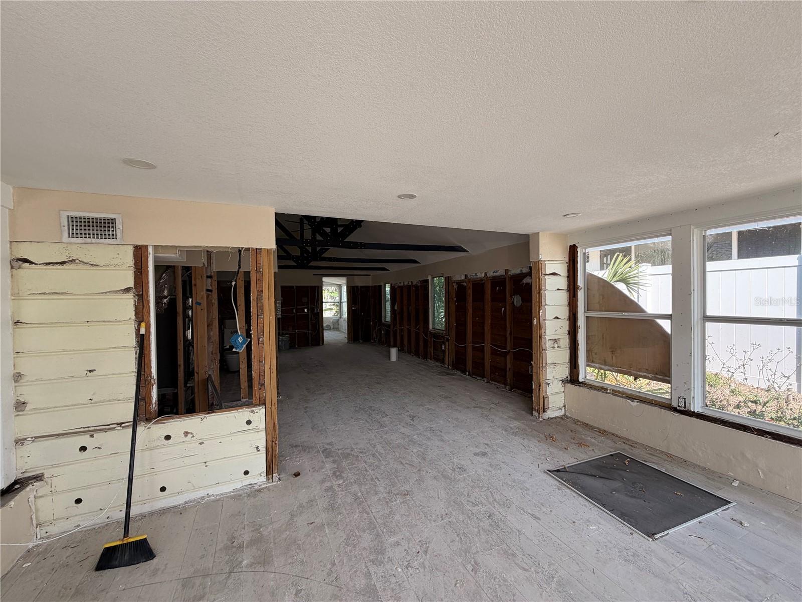 BAYOU BONITA - Residential