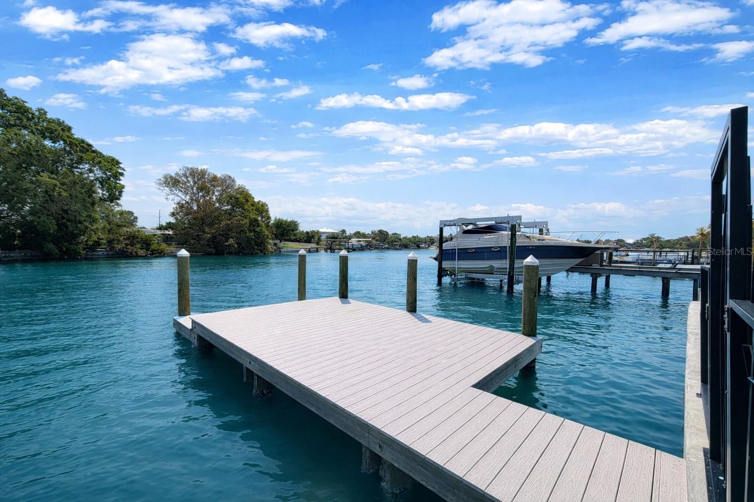 BAYOU BONITA - Residential