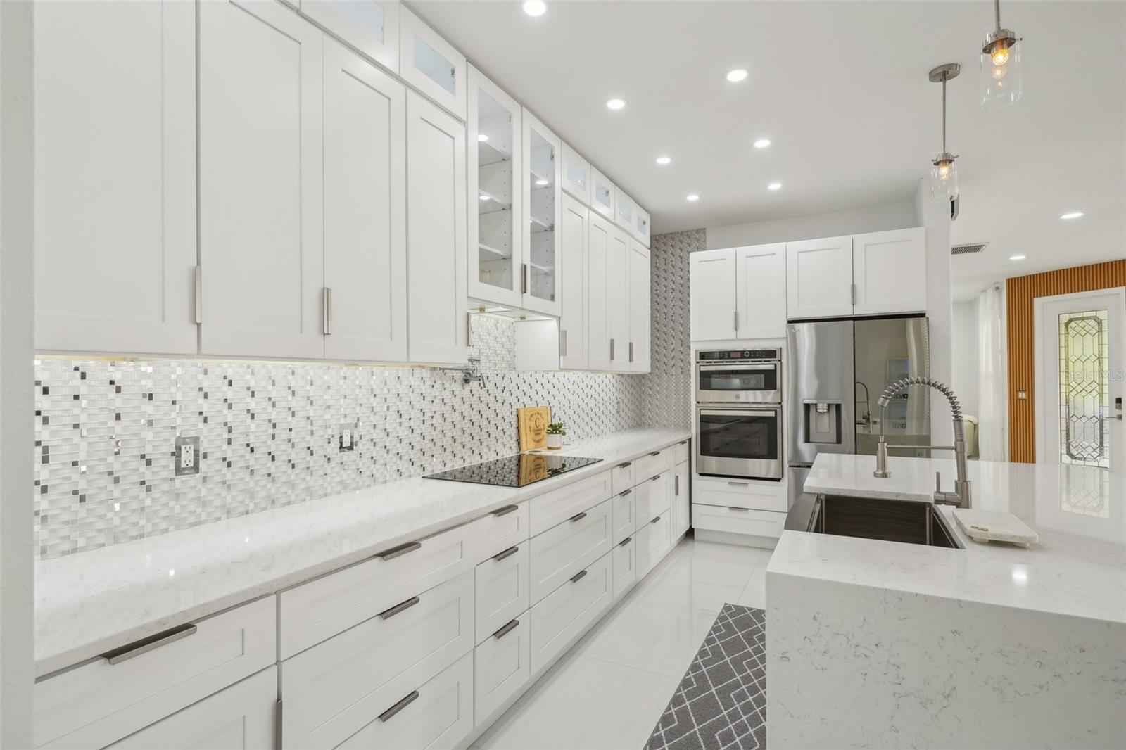 SIGNATURE LKS-PCL 01A - Residential Lease