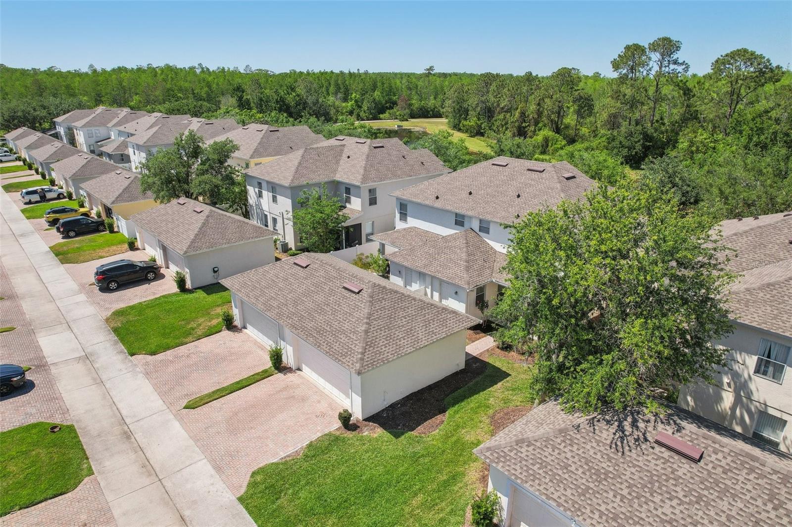 SIGNATURE LKS-PCL 01A - Residential Lease