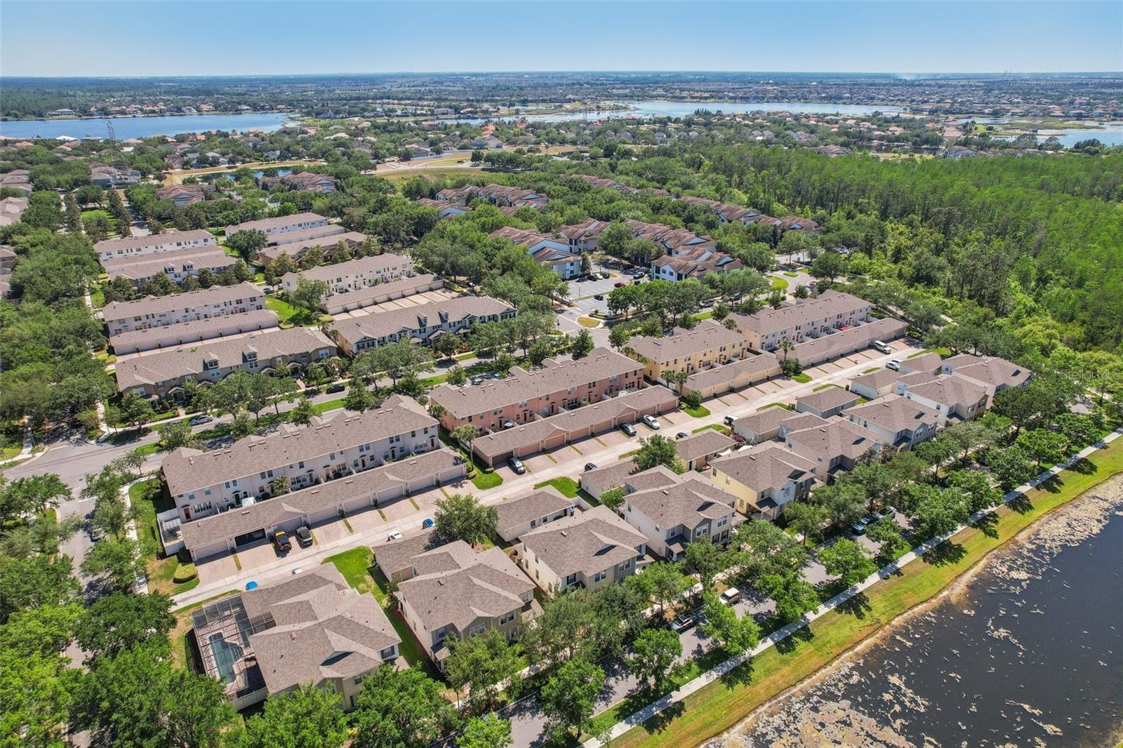 SIGNATURE LKS-PCL 01A - Residential Lease