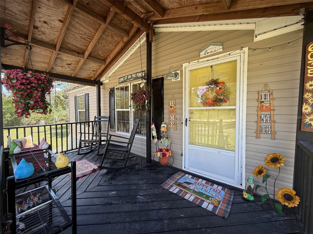 Photo of 6035 Oak Leaf Road, Keystone Heights, FL 32656 (MLS # GC544244)