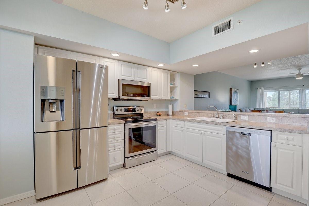 960 STARKEY ROAD 2405