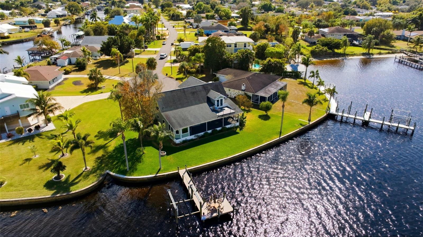 FORT MYERS SHORES - Residential