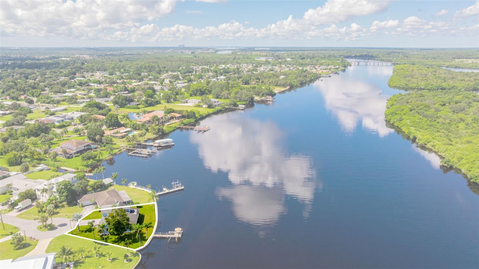 FORT MYERS SHORES - Residential