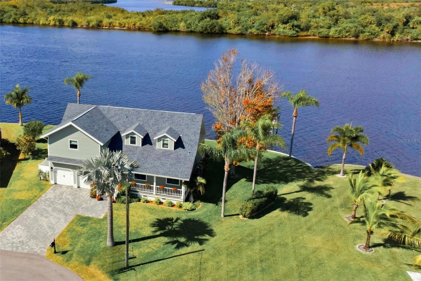 FORT MYERS SHORES - Residential