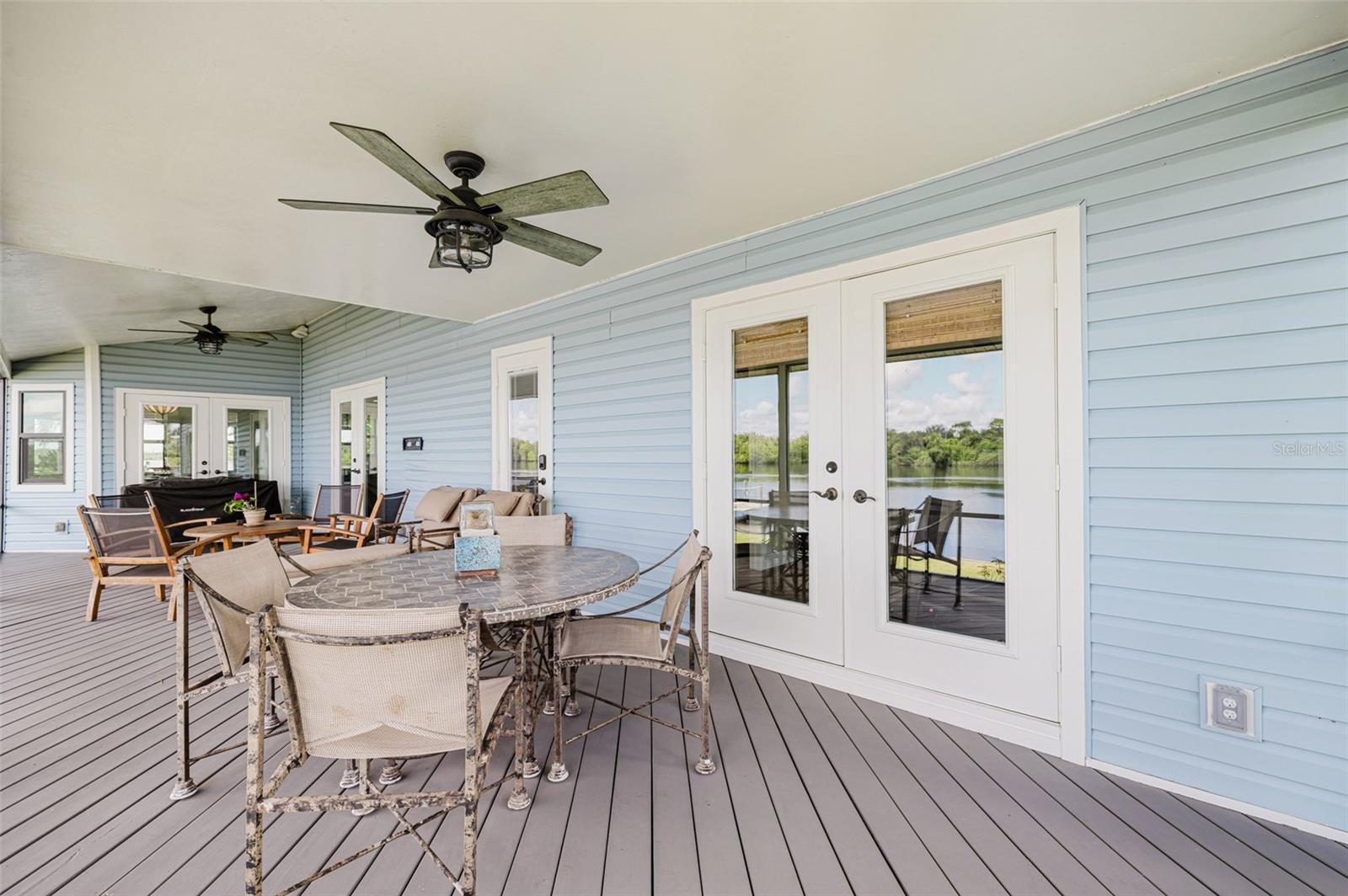 FORT MYERS SHORES - Residential