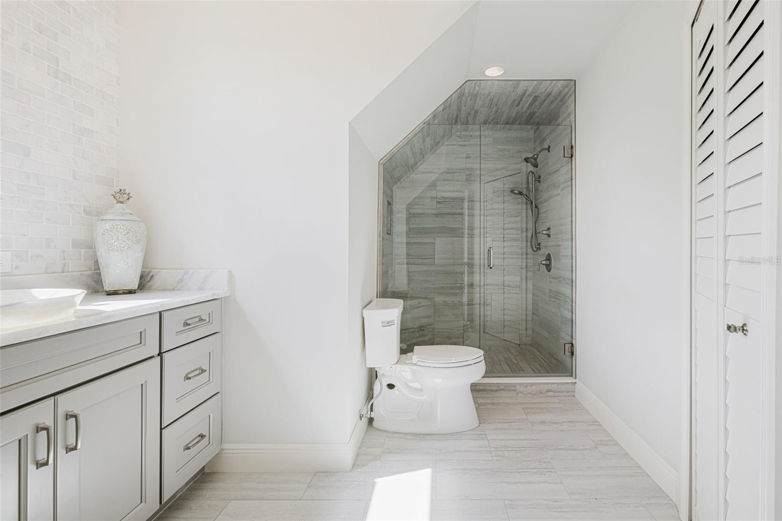 FORT MYERS SHORES - Residential