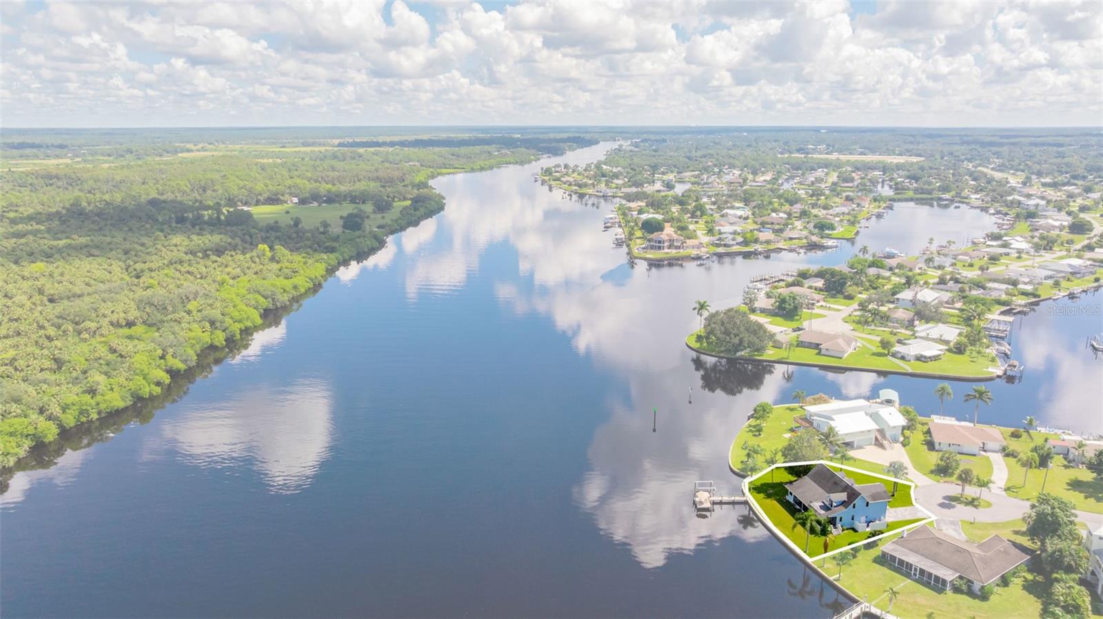 FORT MYERS SHORES - Residential