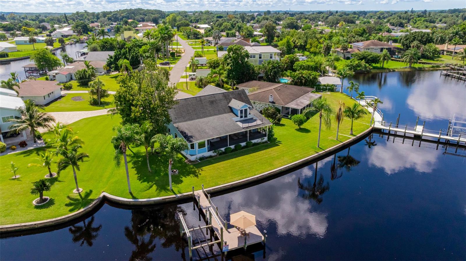 FORT MYERS SHORES - Residential