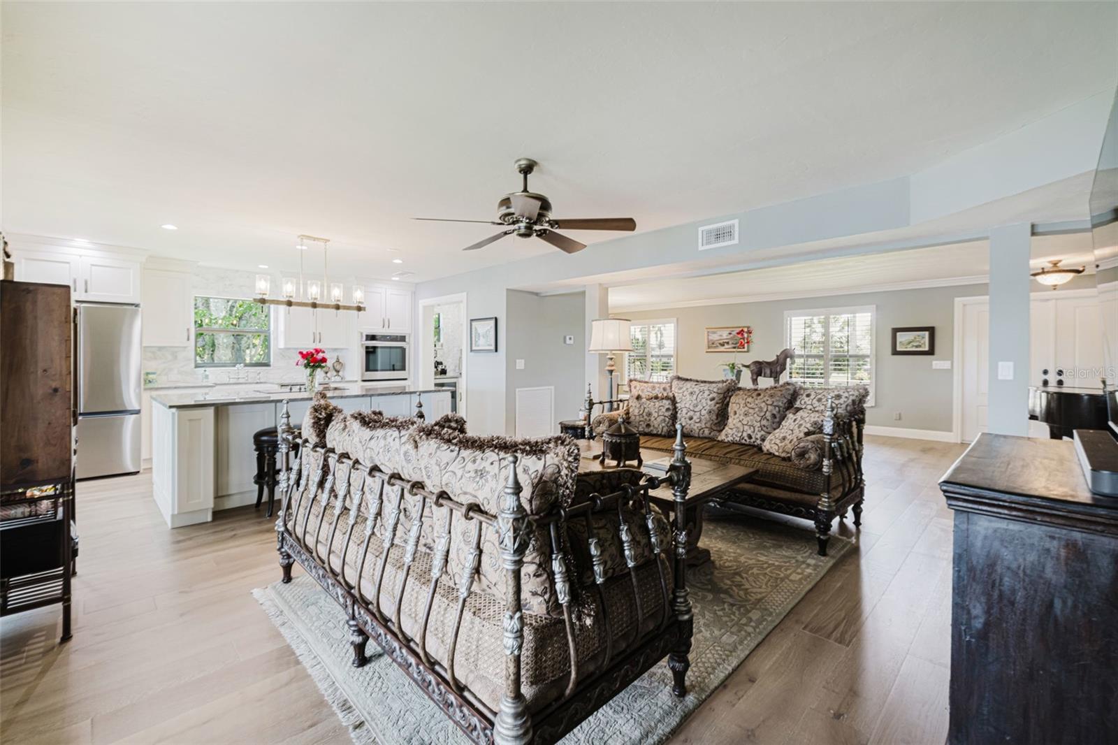 FORT MYERS SHORES - Residential