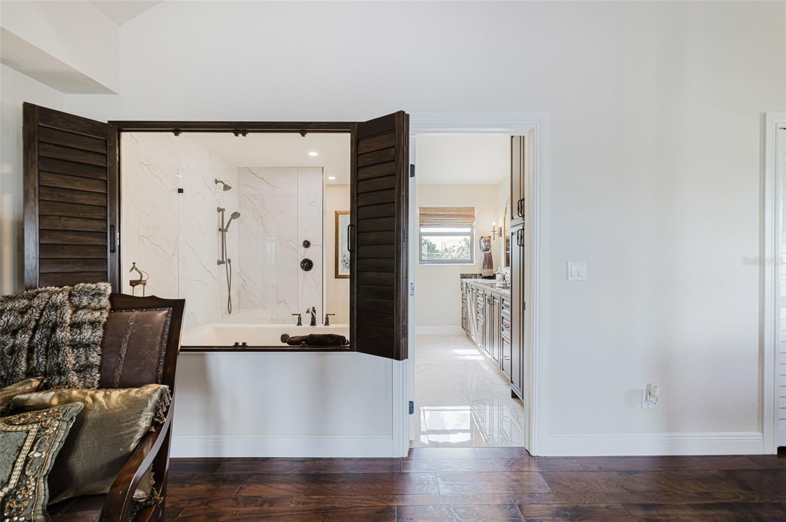 FORT MYERS SHORES - Residential