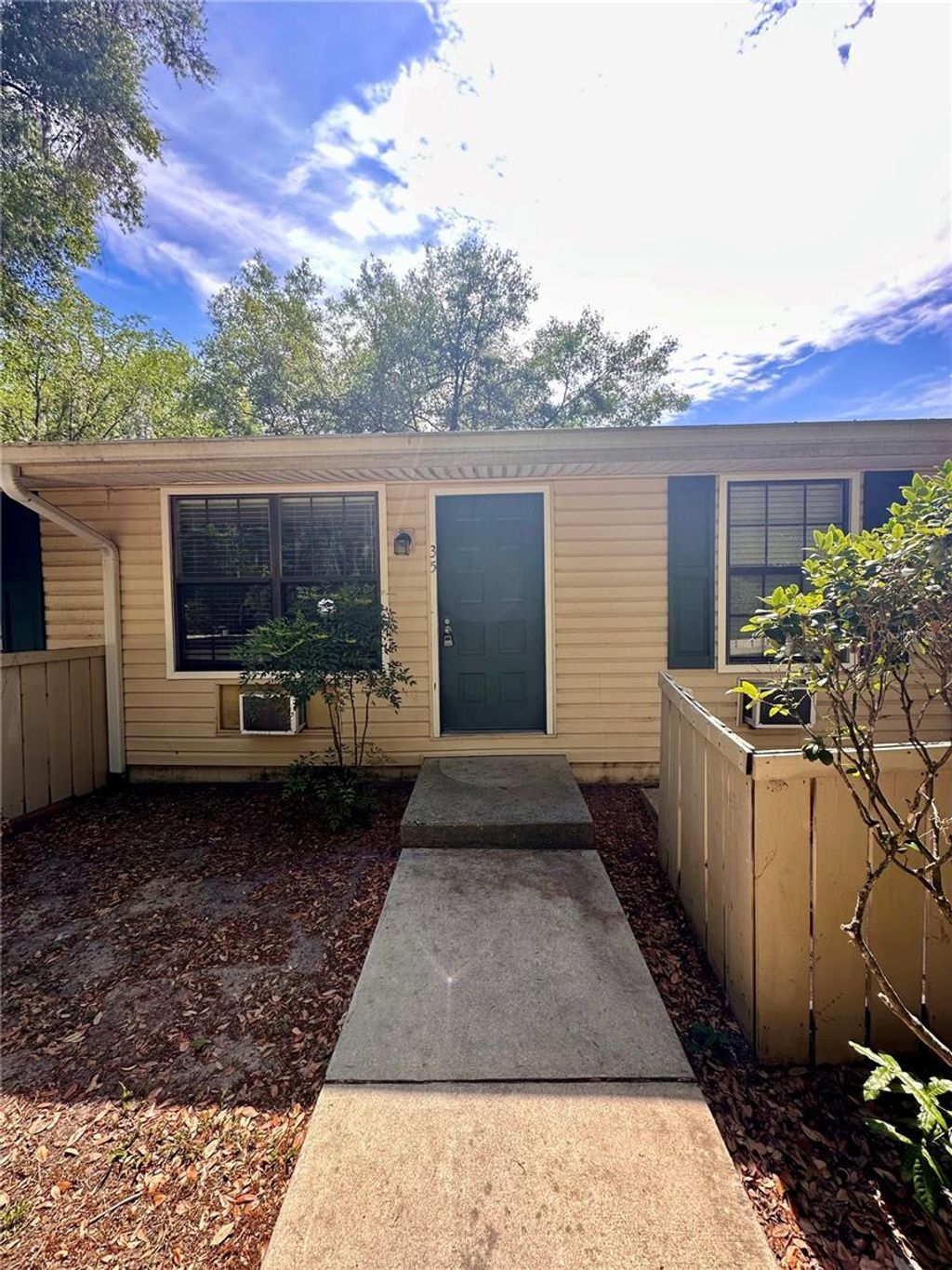 Photo of 2490 SW 14th Drive #35, Gainesville, FL 32608 (MLS # GC539614)