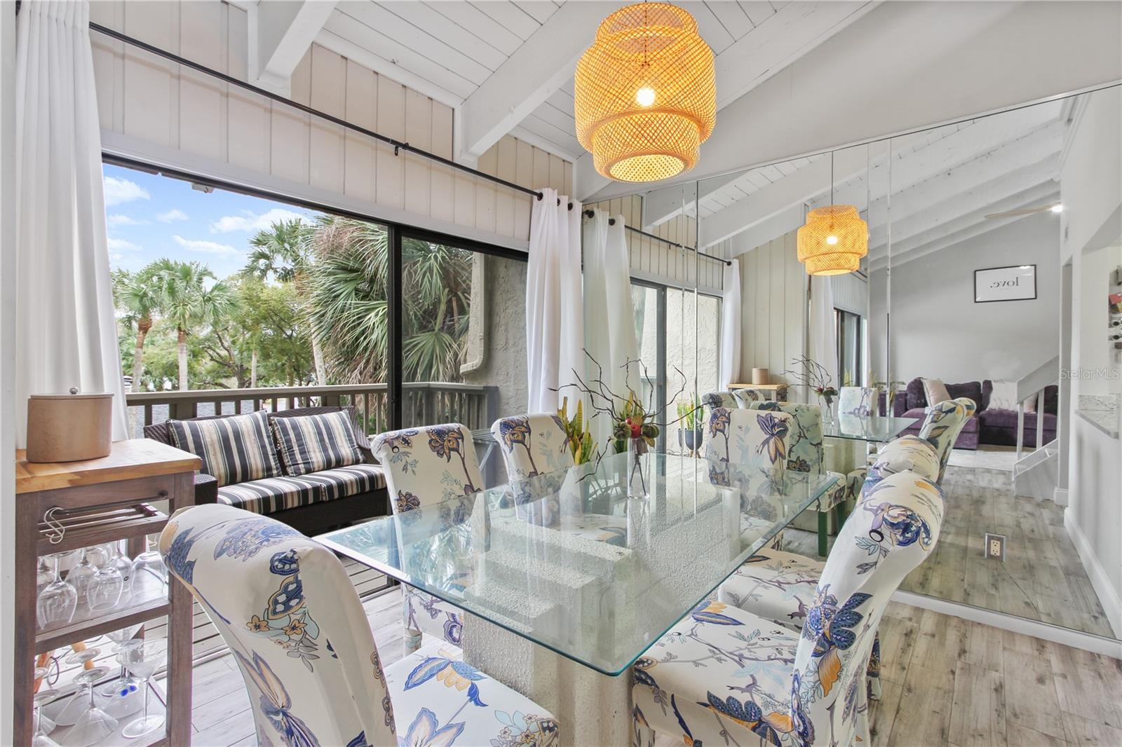 WEKIVA VILLAS CONDO - Residential Lease