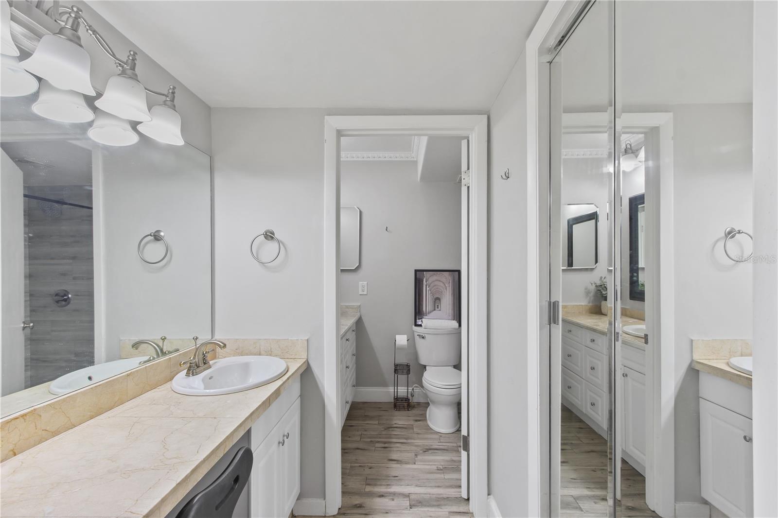 WEKIVA VILLAS CONDO - Residential Lease