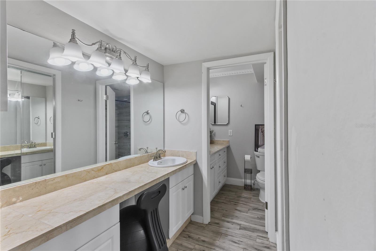 WEKIVA VILLAS CONDO - Residential Lease