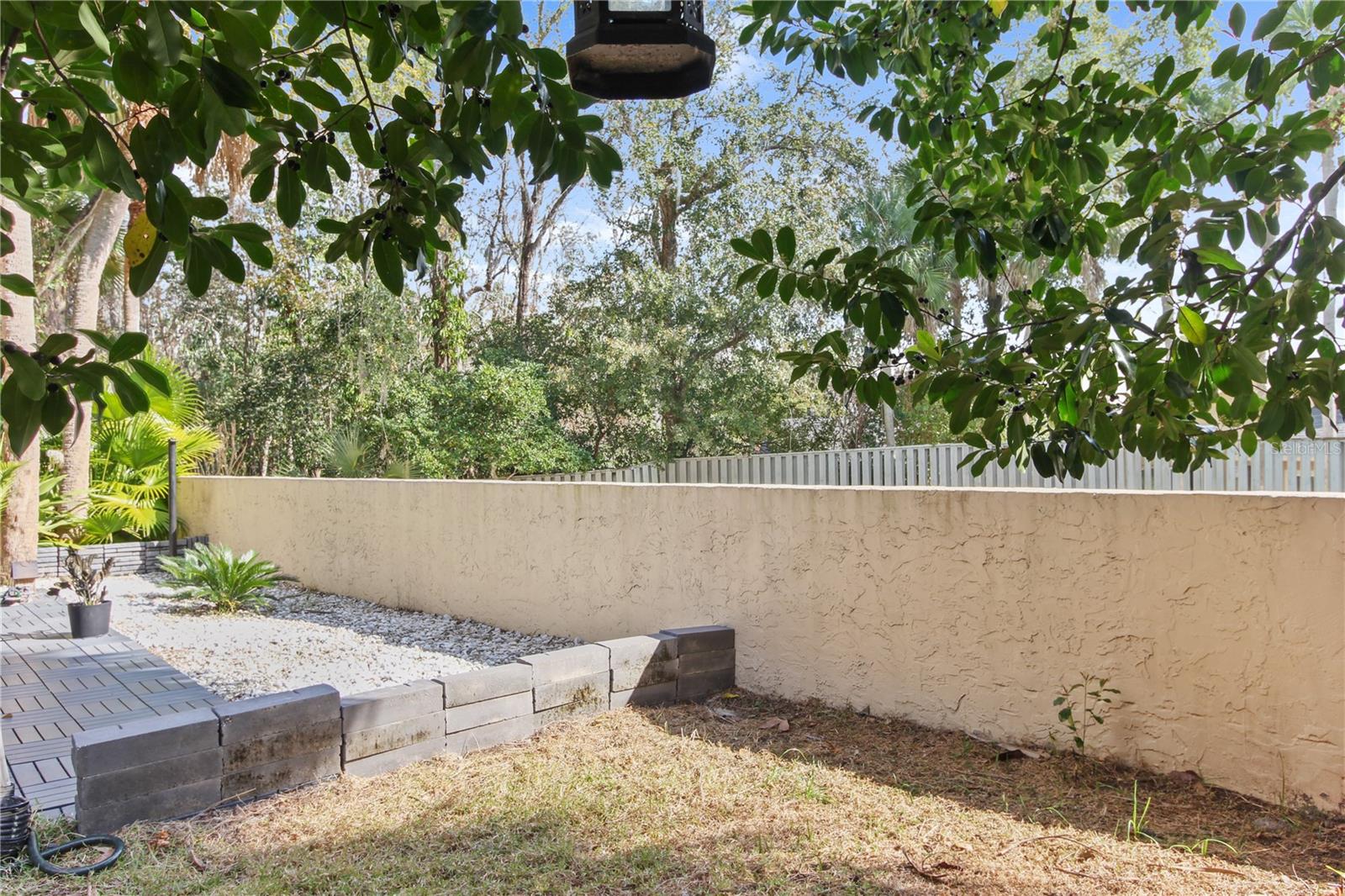 WEKIVA VILLAS CONDO - Residential Lease