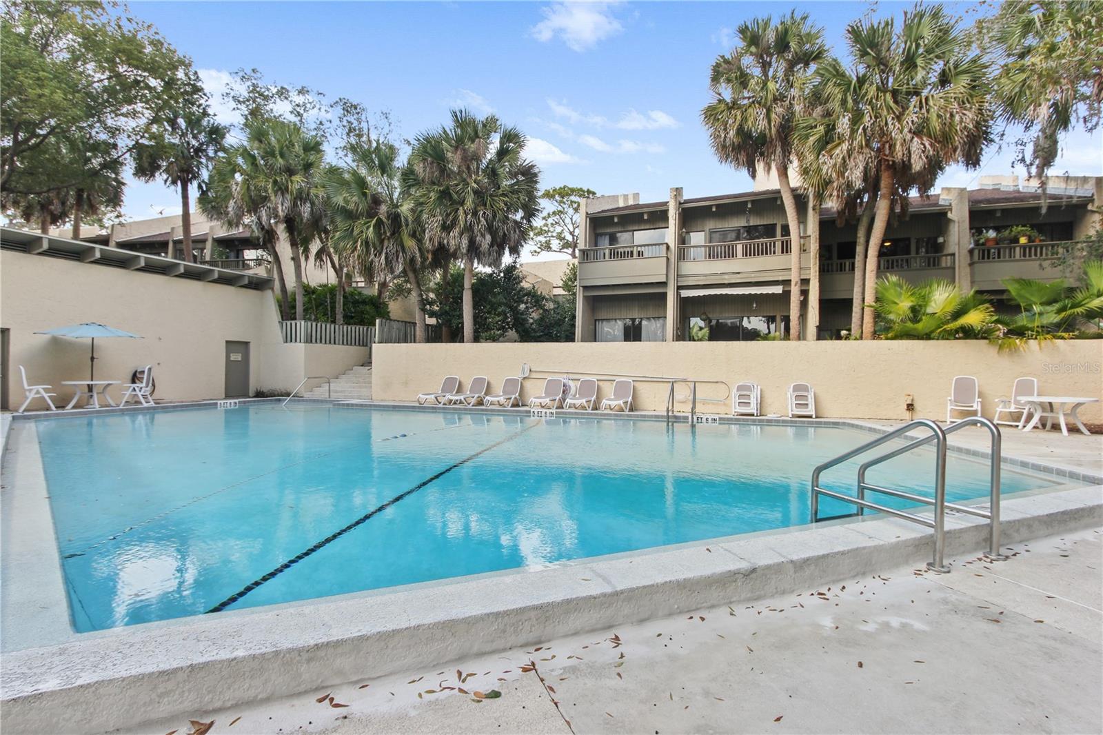 WEKIVA VILLAS CONDO - Residential Lease