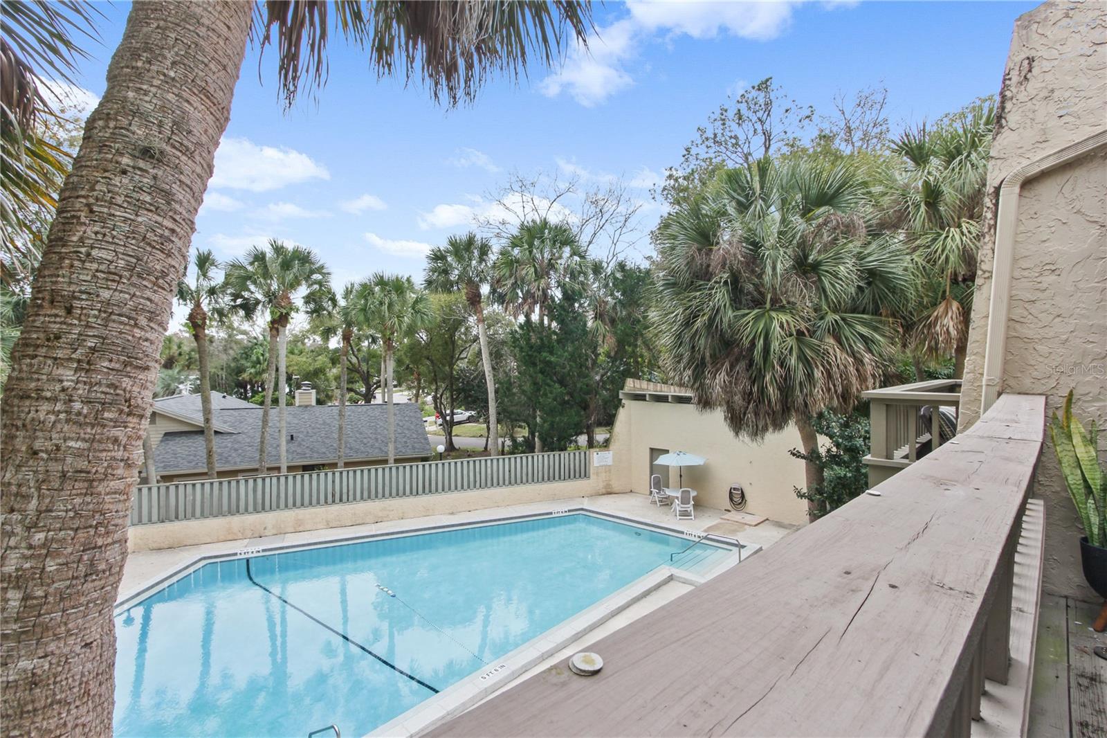 WEKIVA VILLAS CONDO - Residential Lease