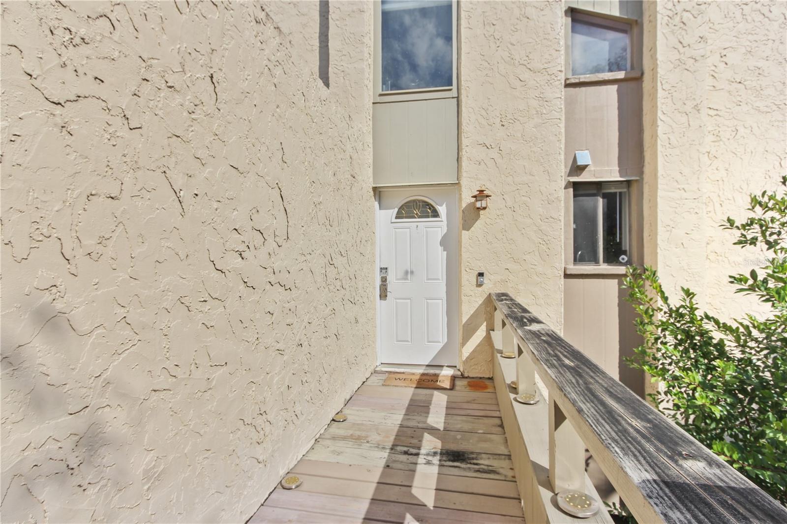 WEKIVA VILLAS CONDO - Residential Lease