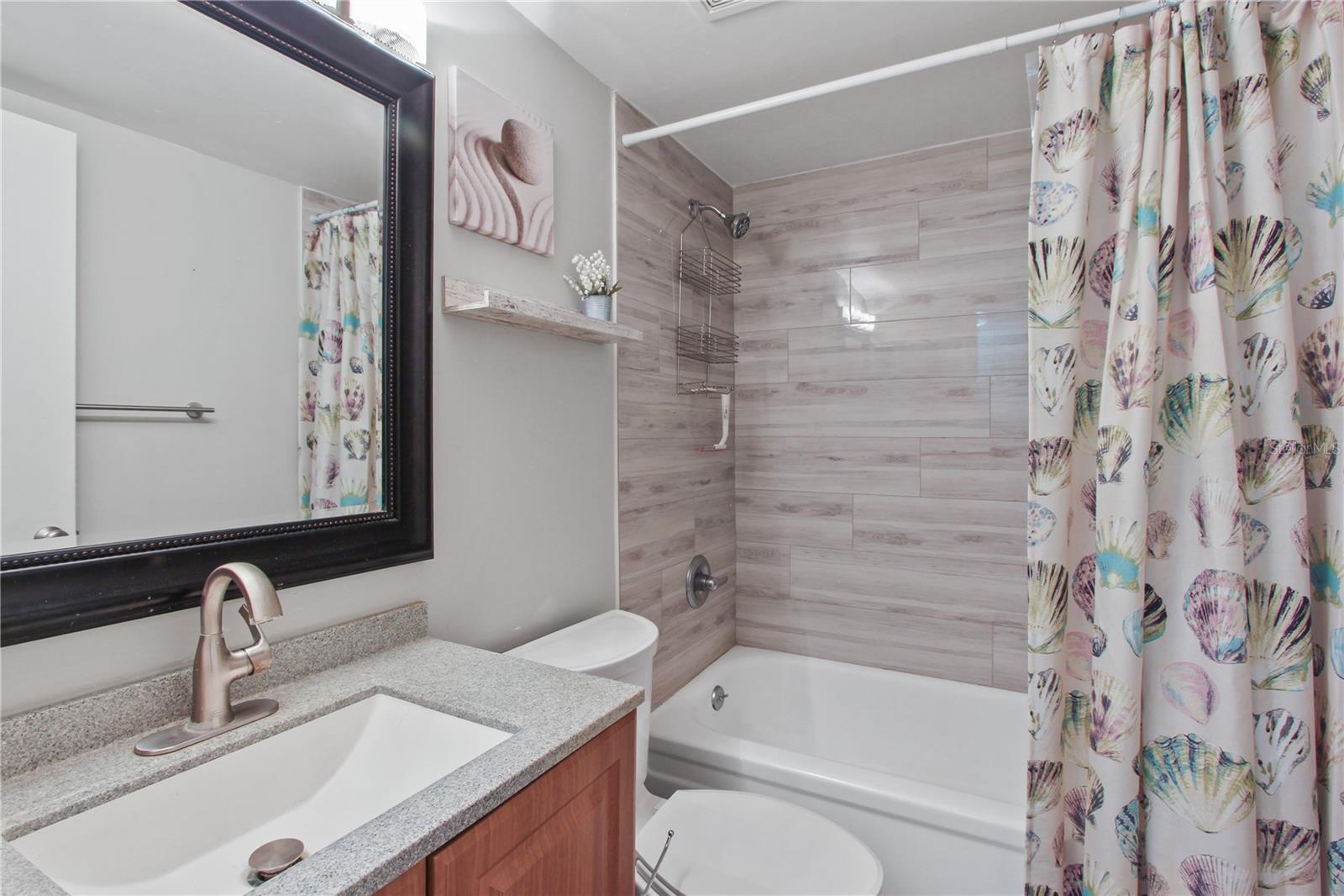 WEKIVA VILLAS CONDO - Residential Lease