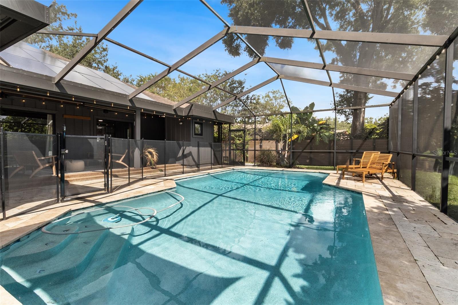 FRANCES ARBOR VILLAS - Residential Lease