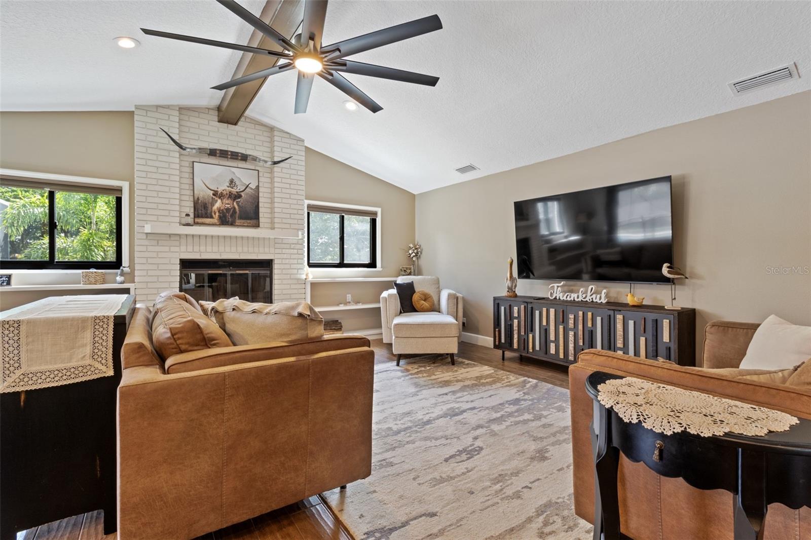 FRANCES ARBOR VILLAS - Residential Lease