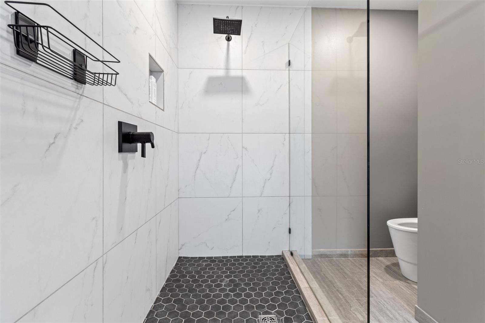 FRANCES ARBOR VILLAS - Residential Lease